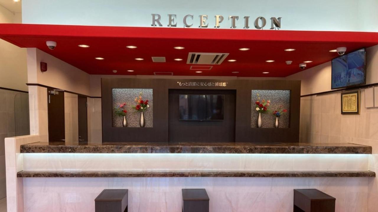 Toyoko Inn Hiroshima-Eki Stadium Mae מראה חיצוני תמונה