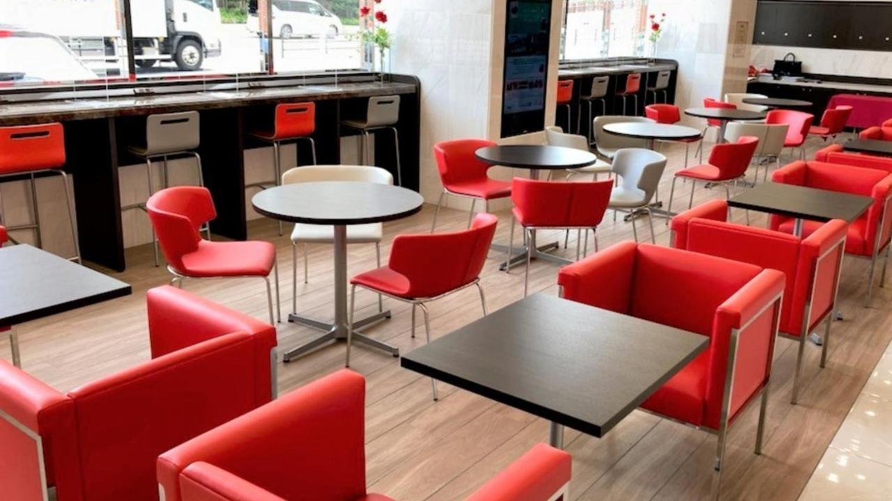 Toyoko Inn Hiroshima-Eki Stadium Mae מראה חיצוני תמונה