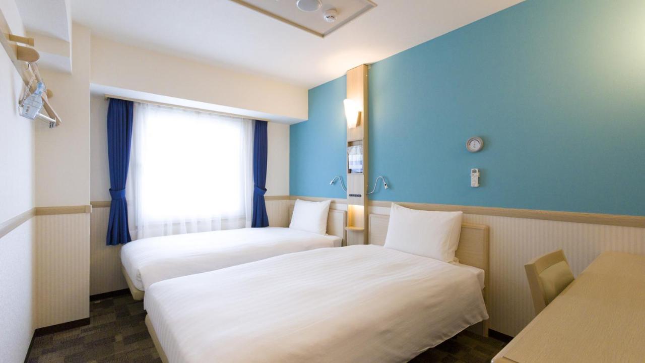 Toyoko Inn Hiroshima-Eki Stadium Mae מראה חיצוני תמונה